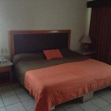 Bahia Del Sol Aparthotel นวยโวบาญาร์ตา ภายนอก รูปภาพ