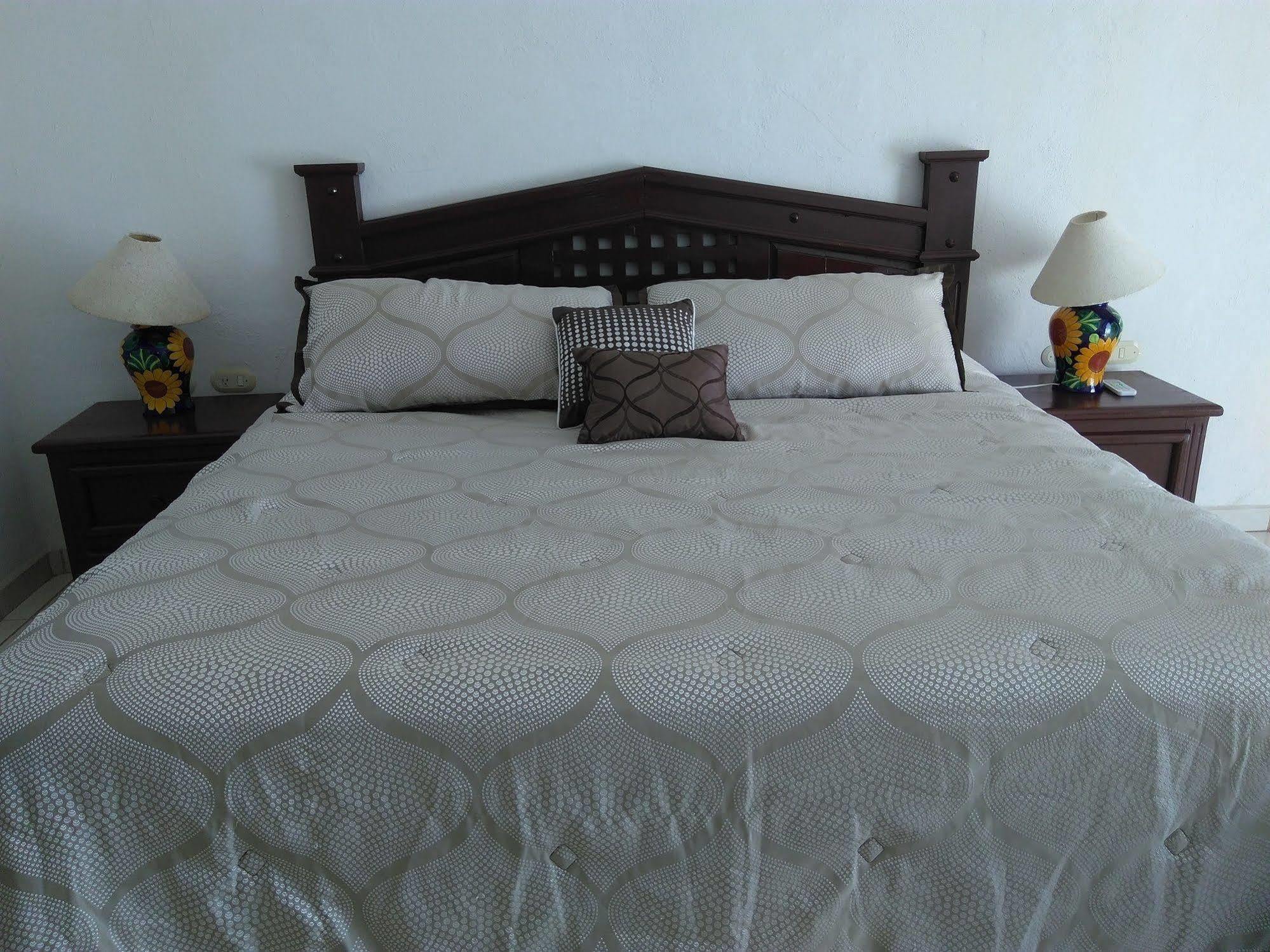 Bahia Del Sol Aparthotel นวยโวบาญาร์ตา ภายนอก รูปภาพ