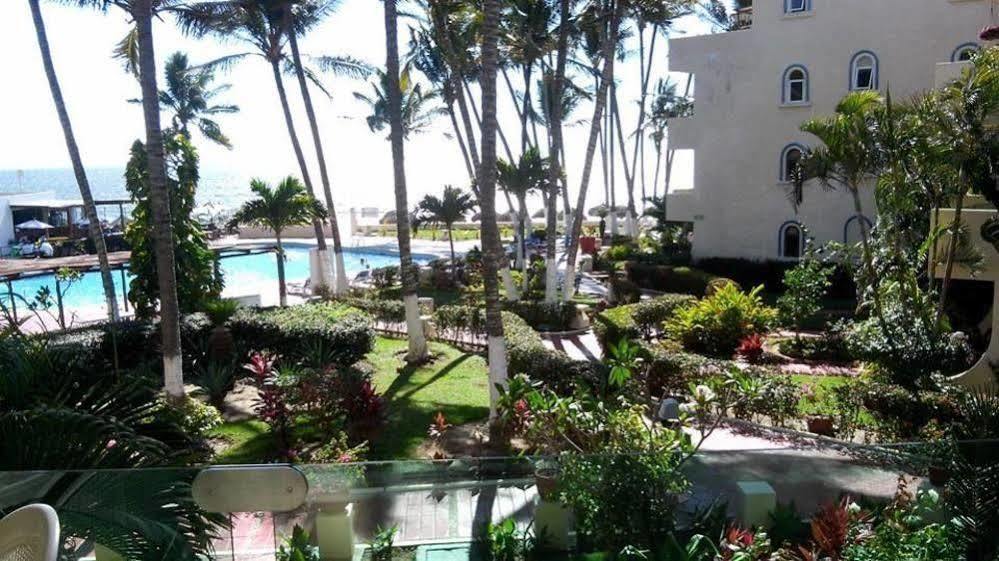 Bahia Del Sol Aparthotel นวยโวบาญาร์ตา ภายนอก รูปภาพ